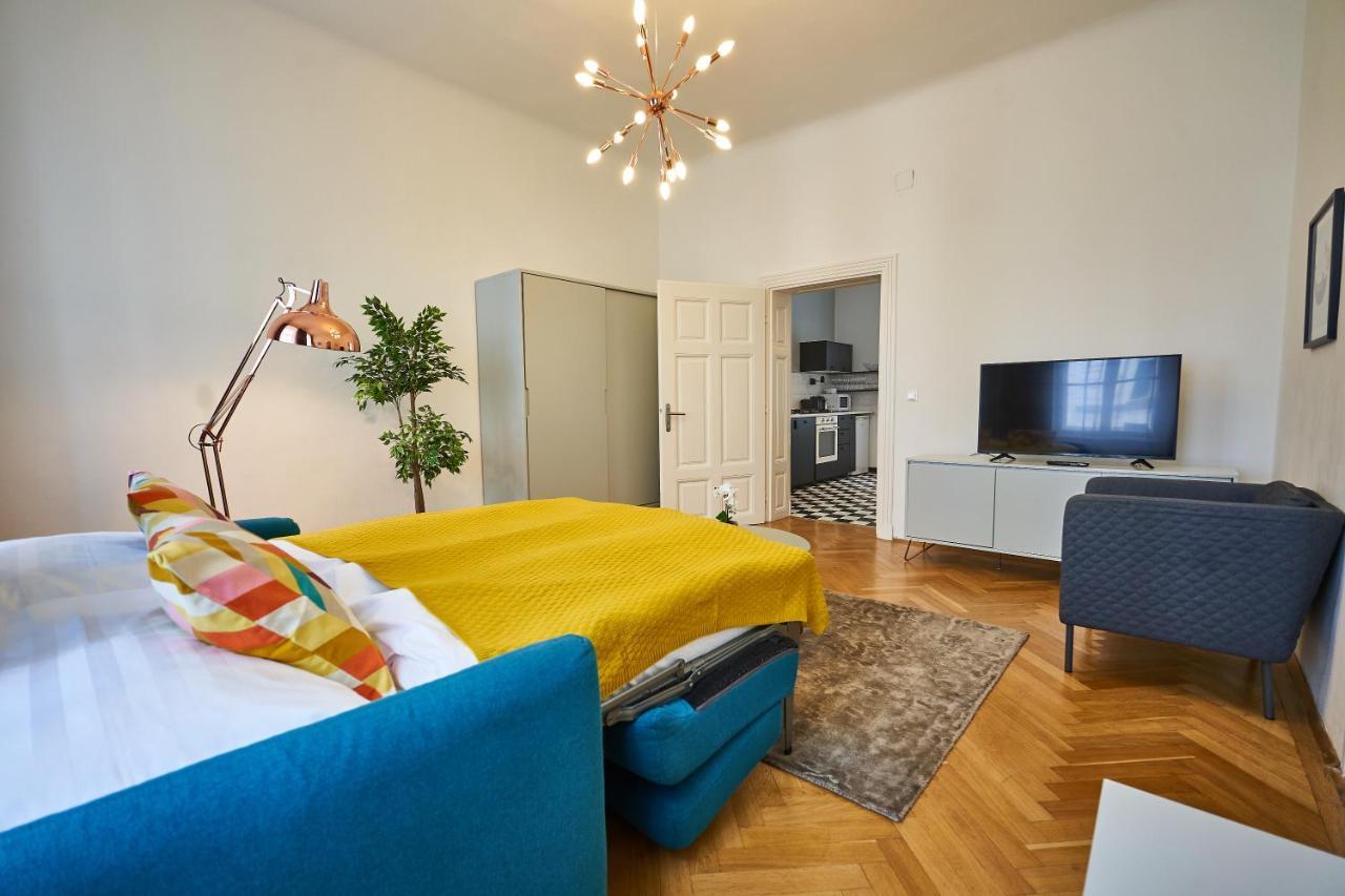 Fancy Home For 5 With Self-Check-In At Spittelberg Відень Екстер'єр фото