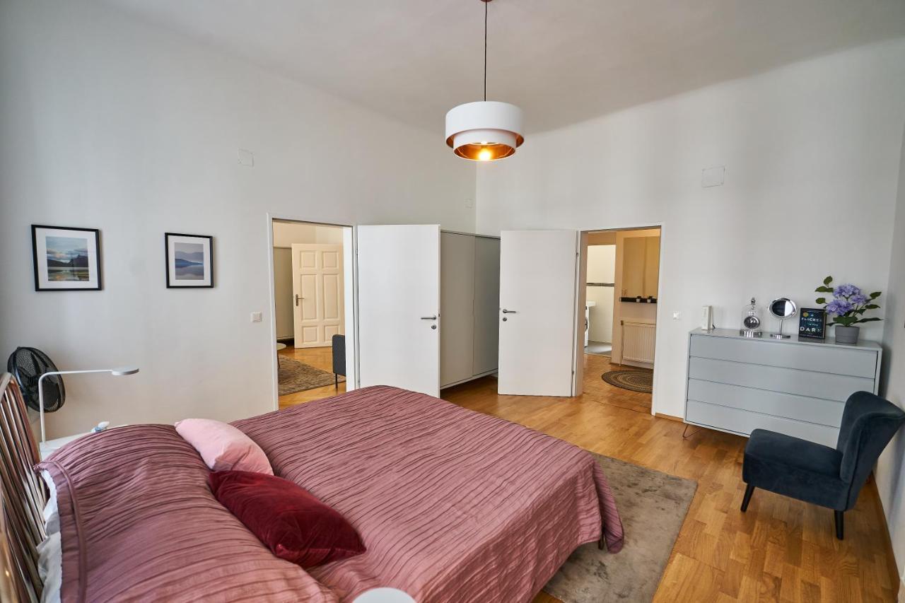 Fancy Home For 5 With Self-Check-In At Spittelberg Відень Екстер'єр фото