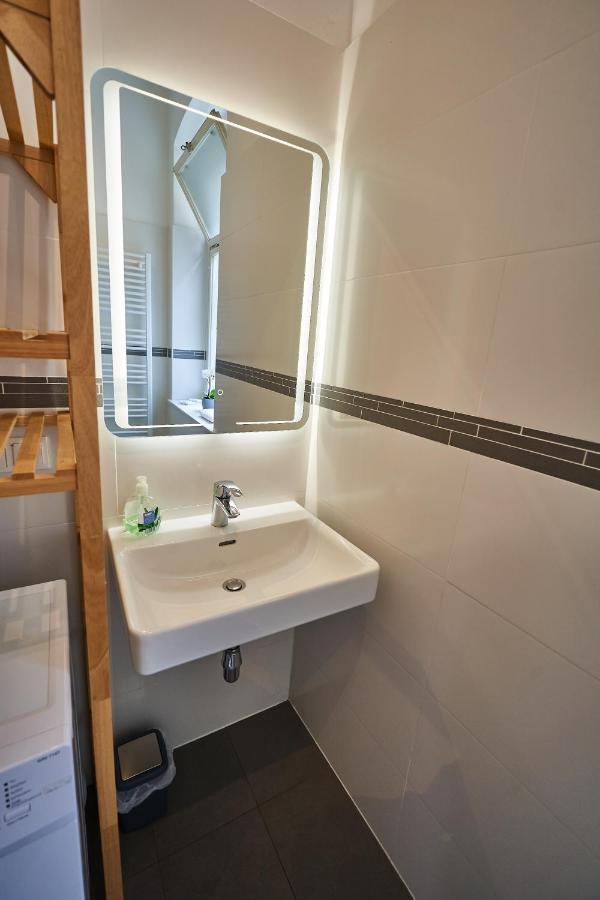 Fancy Home For 5 With Self-Check-In At Spittelberg Відень Екстер'єр фото