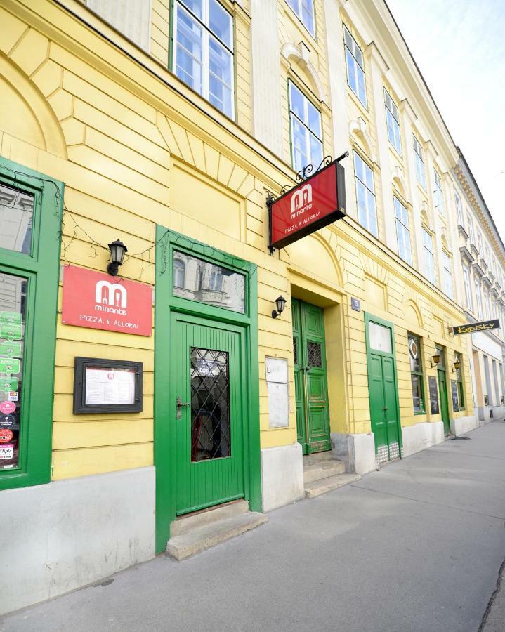 Fancy Home For 5 With Self-Check-In At Spittelberg Відень Екстер'єр фото